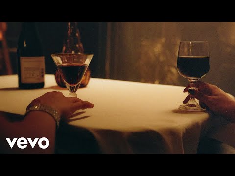 Youtube: Stephen Sanchez - I Need You Most Of All (Lyric Video)