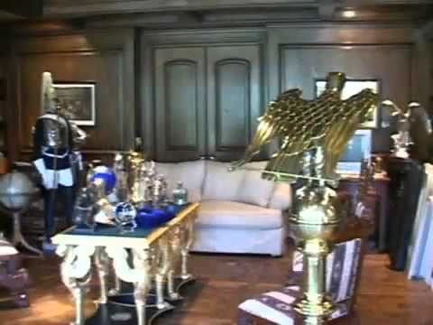 Youtube: Michael Jackson  Neverland Ranch Tour Part 1 of 2