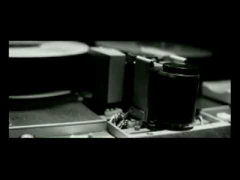 Youtube: Lenny Kravits - I'll be waiting