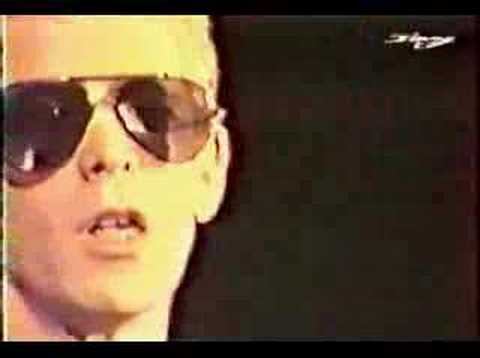 Youtube: 1) Lou Reed - Sweet Jane - live in Paris, 1974