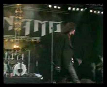 Youtube: Dimmu Borgir - Entrance