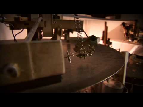 Youtube: Felix's Machines - Glide (2008)