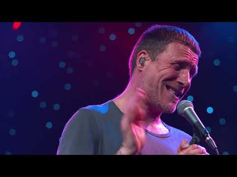 Youtube: Sleaford Mods - Tweet Tweet Tweet (Live on KEXP)