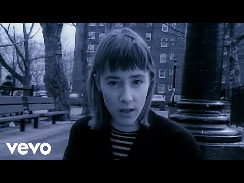 Youtube: Suzanne Vega - Luka