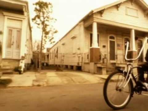 Youtube: The Be Good Tanyas - Littlest Birds [Official Music Video]