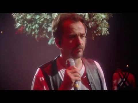 Youtube: Peter Gabriel - Blood Of Eden (Secret World Live)