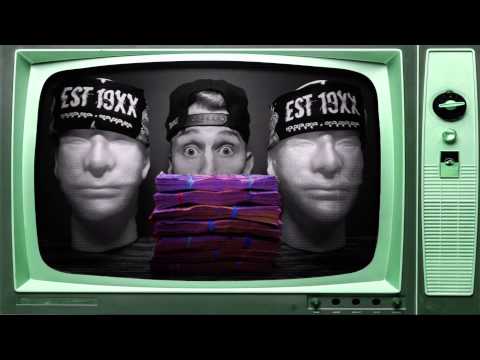 Youtube: Machine Gun Kelly - Almost (Official Music Video)