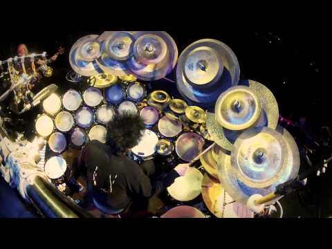 Youtube: Terry Bozzio | Guitar Center Drum Off 2011 (Part I)