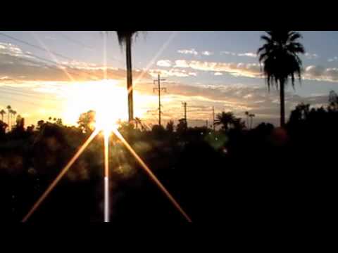 Youtube: Mr Blue Sky OFFICIAL MUSIC VIDEO
