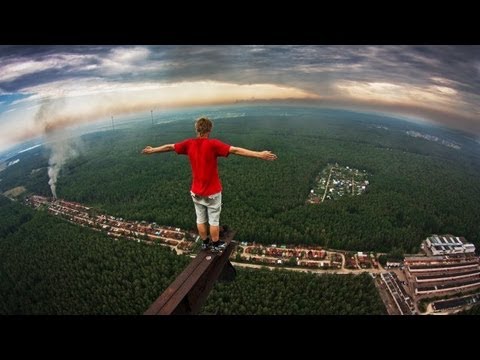 Youtube: Russische "Roofer": Freizeitkletterer in schwindelnden Höhen