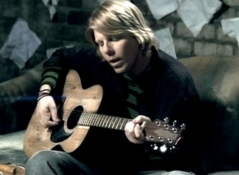 Youtube: The Offspring - Kristy, Are You Doing Okay?
