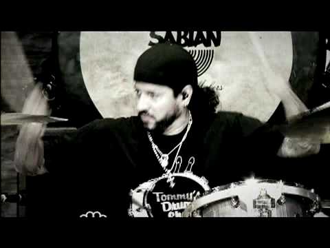 Youtube: Buckcherry Rescue Me