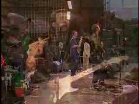 Youtube: wonderfull tonight - eric clapton