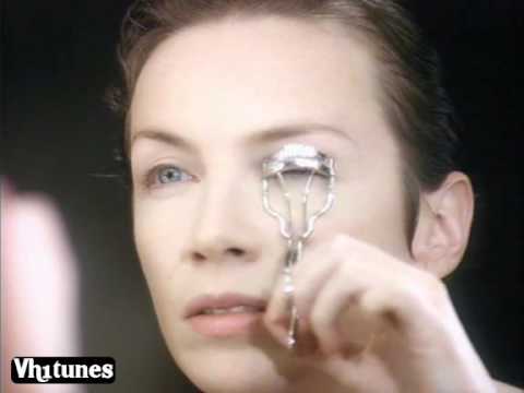 Youtube: Annie Lennox - Why !