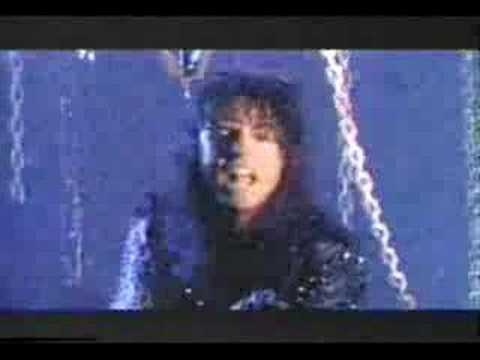 Youtube: Alice Cooper - Poison