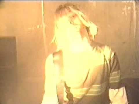 Youtube: Nirvana - Smells Like Teen Spirit (Lyrics)
