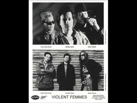 Youtube: Violent Femmes - Kiss Off