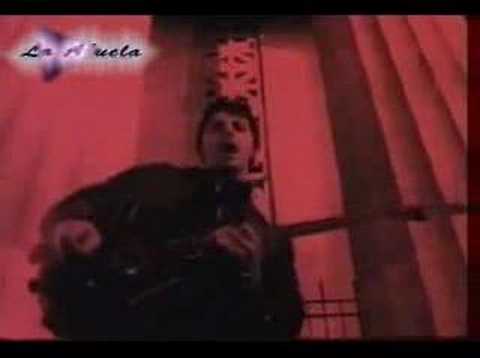 Youtube: BAILA PARA MI - LA MOSCA TSE TSE