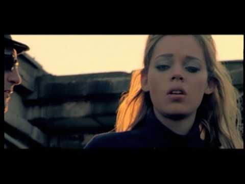 Youtube: Mando Diao - Gloria (Official Music Video)