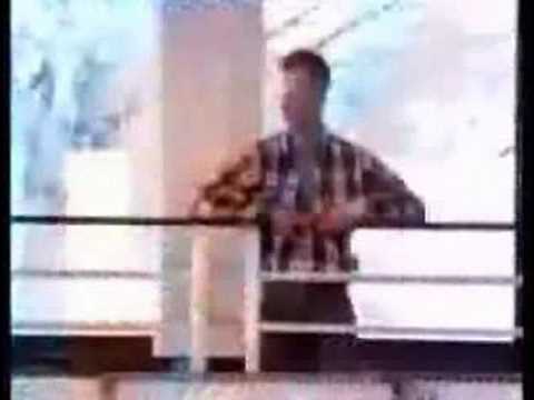 Youtube: Bronski Beat - Smalltown Boy (Maximus Remix)