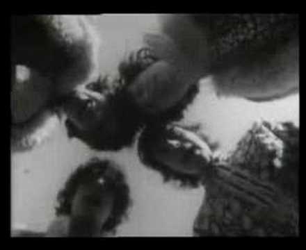 Youtube: Syd Barrett - Arnold Layne