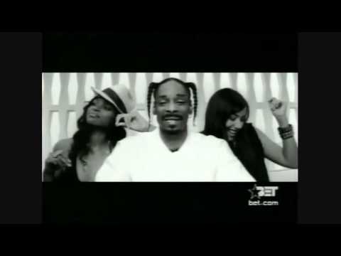 Youtube: Snoop Dogg feat. Pharell - Drop it like it's Hot [Official Music Video]  [Lyrics]