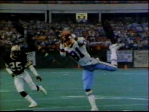 Youtube: Dire Straits - Walk of Life (Official Video)