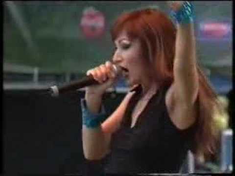 Youtube: Taubertal Festival 2001 MadonnaHipHopMassaker