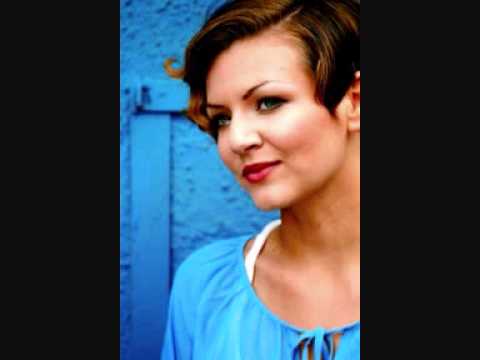 Youtube: Ella Endlich Sehnsucht nach dem Gefühl.wmv