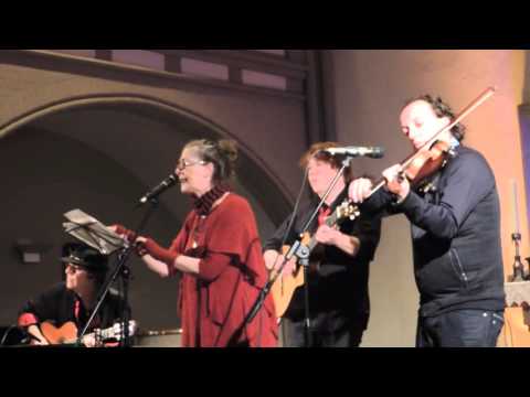 Youtube: Dance me to the end of love deutsch interpretiert von Bettina Wegner