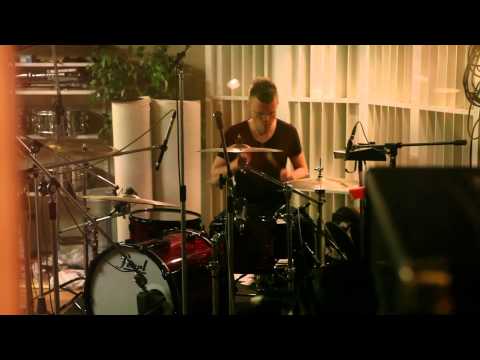 Youtube: The Rasmus - Somewhere (Official Video)