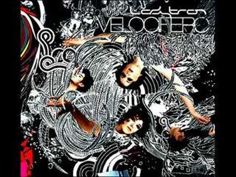 Youtube: Ladytron - I'm Not Scared
