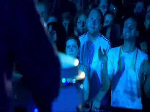 Youtube: Phil Collins Farewell Tour - Drums and "Take Me Home"