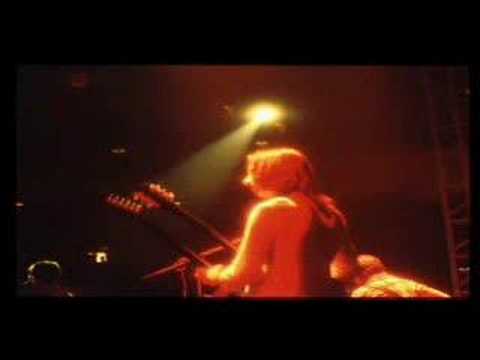Youtube: The Lamb Lies Down on Broadway Live