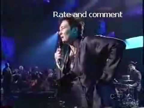 Youtube: K.D. Lang sings Leonard Cohens Hallelujah Olympic games 2010.mp4