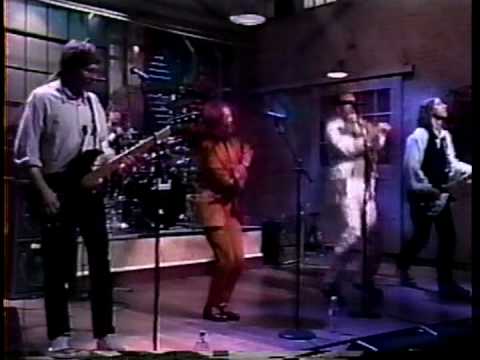 Youtube: REM - Shiny Happy People Rehearsal # 2 - 1991