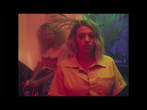 Youtube: Mahalia - Sober (prod. by Maths Time Joy)
