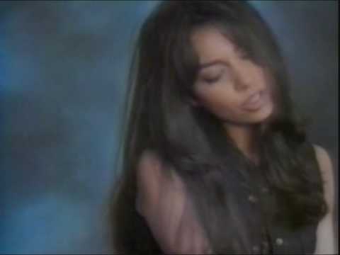Youtube: Susanna Hoffs Matthew Sweet - You're so vain Music Video