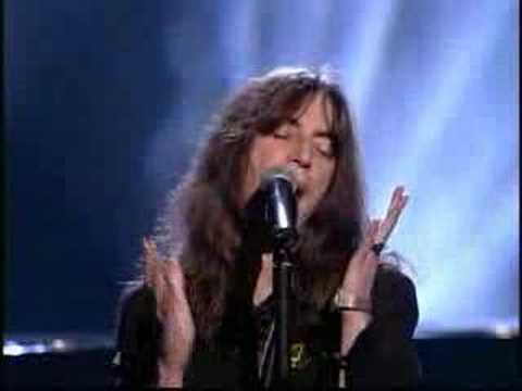 Youtube: Patti Smith - Because the night