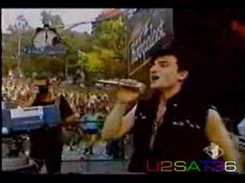 Youtube: U2 - Two hearts beat as one