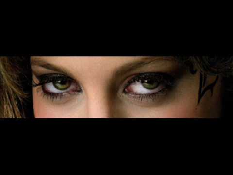Youtube: Lafee-Es tut weh