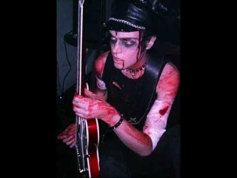 Youtube: Naughty Zombies - She's a Vamp