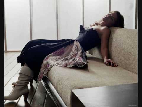 Youtube: Nelly Furtado - All Good Things (Come To An End) with lyrics