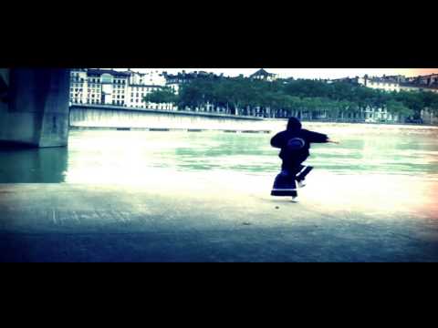 Youtube: T0ny's melbourne shuffle - compilation