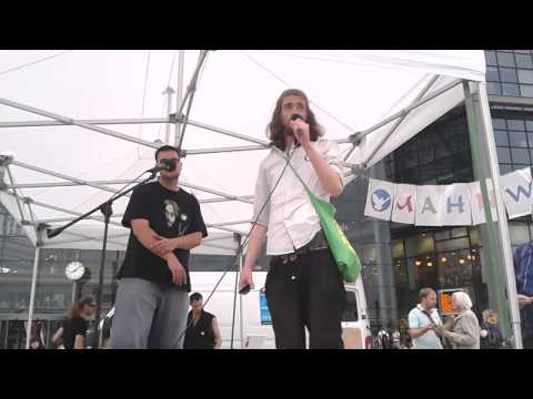 Youtube: kleiner Zwischenfall auf der Mahnwache in Berlin am Hauptbahnhof am 07.07.14