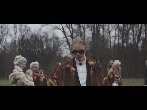 Youtube: PHARAOH - ДИКО, НАПРИМЕР