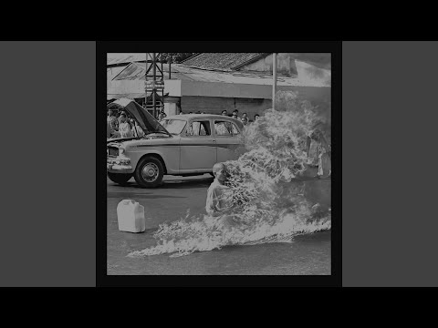 Youtube: Bombtrack