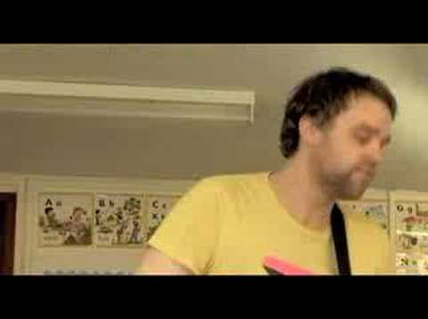 Youtube: Frightened Rabbit - Head Rolls Off