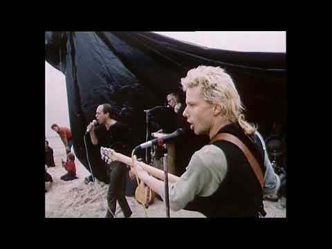 Youtube: Feeling B - "Artig" mit Paul Landers und Christian "Flake"  Lorenz  (Keimzelle von Rammstein)