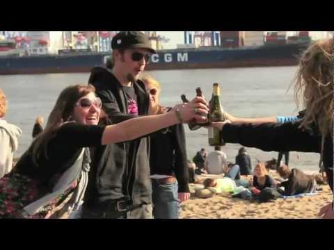Youtube: Neonschwarz - On a Journey (Official Video)